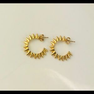 Sawtooth baby hoops